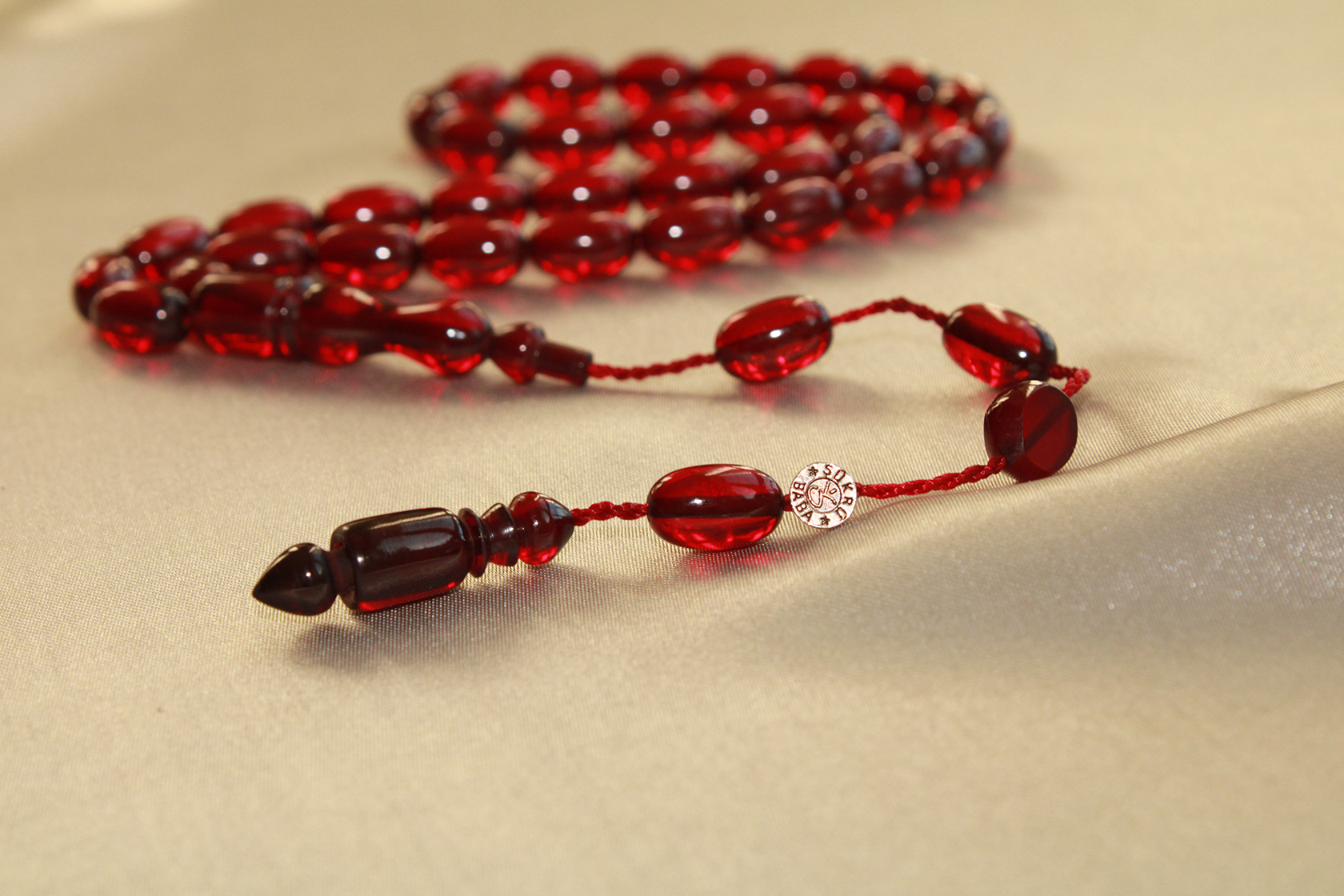 Red Amber Faturan Prayer Bead